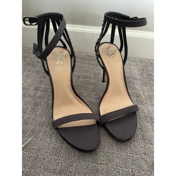 NWOB Vince Camuto Daphery Ankle Strap Sandal in Charcoal SZ 8 - Picture 2 of 5